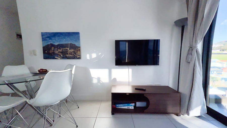 2 Bedroom Property for Sale in Zonnebloem Western Cape